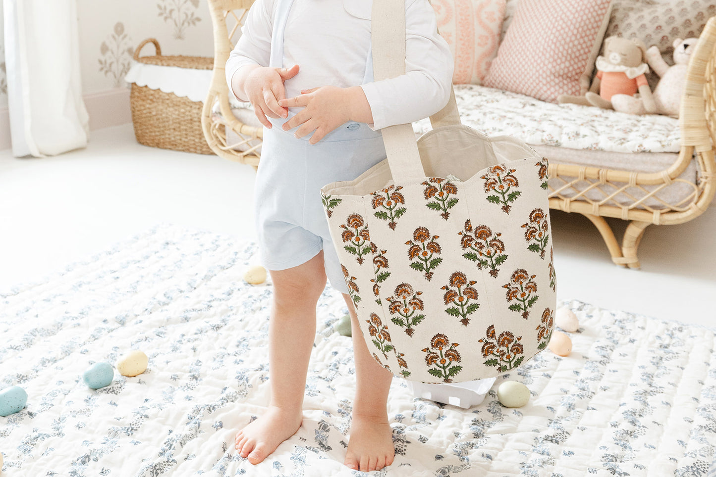 The Scalloped Tote