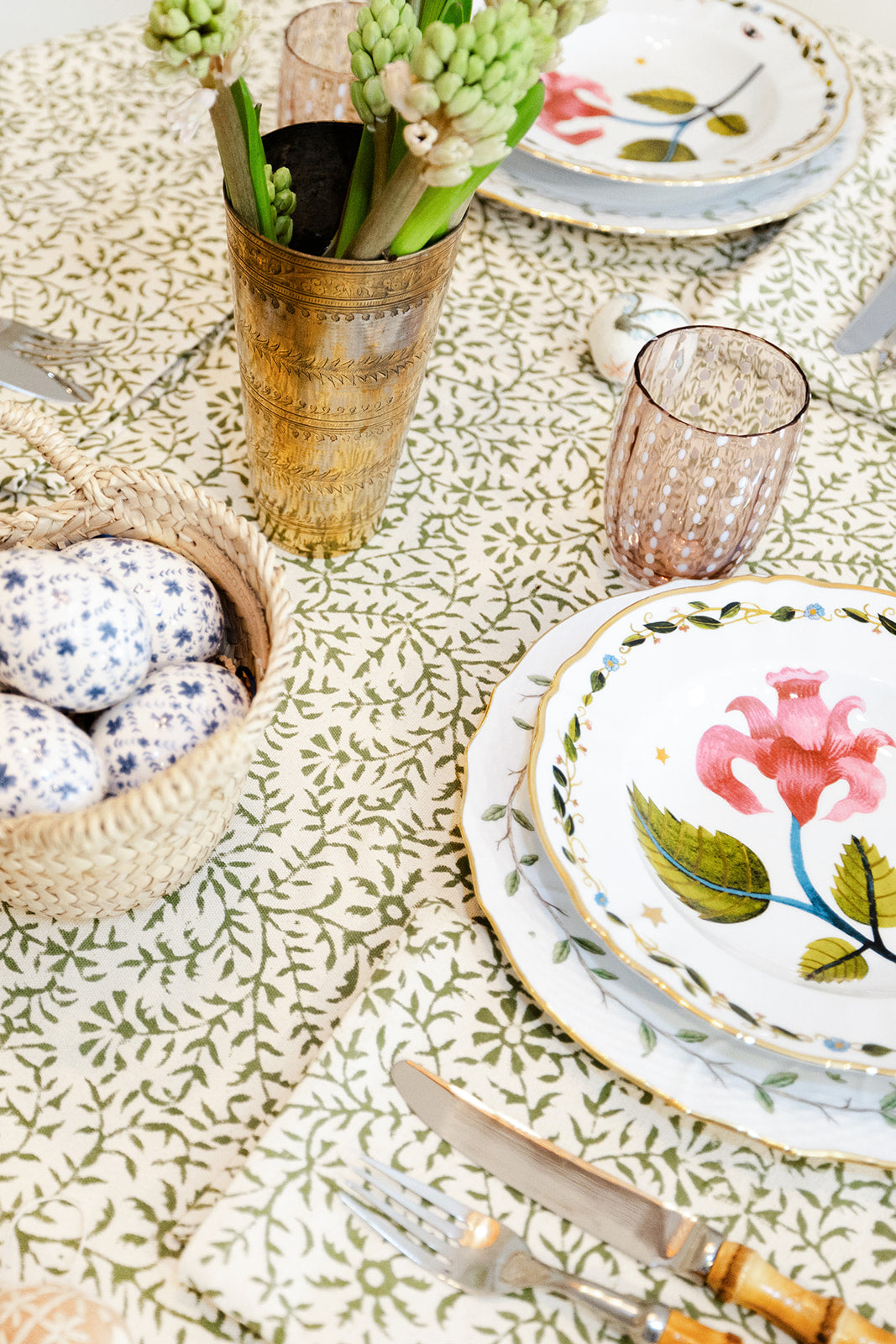 The Flora Tablecloth