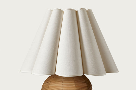Casa Bombon Crème Mayfair lampsahde with wicker base